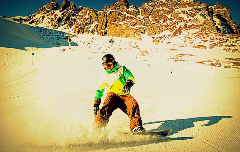 szkolenia snowboardowe - wyjazd na narty ze szkoleniem